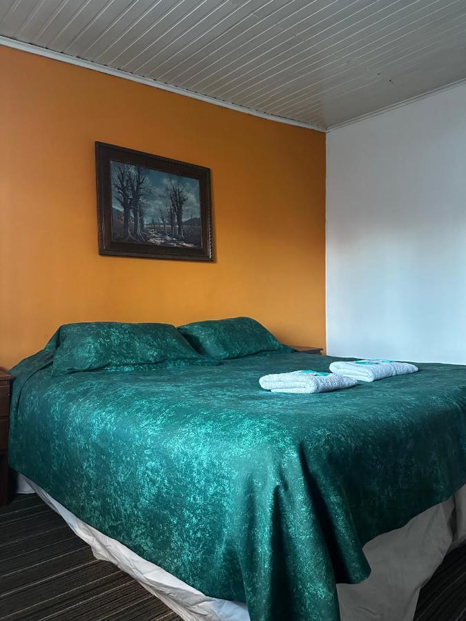 Amancay Hostal Patagonico Hotel El Calafate Exterior photo